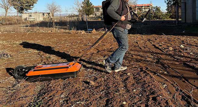 VIY5-125 GPR in field